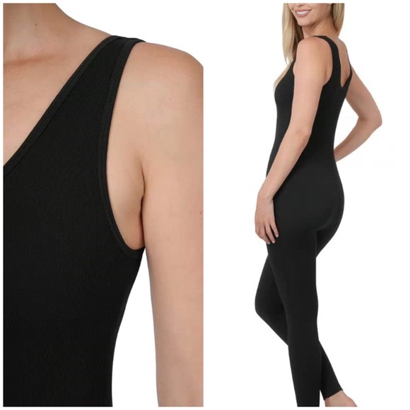 Ribbed Black Jumpsuit - Picture 2 of 6